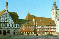 Rathaus und Kirche von Forchheim